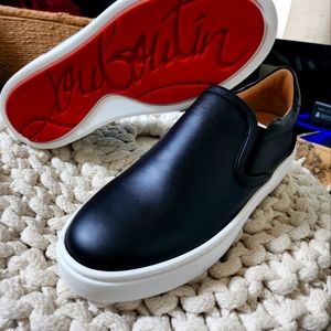 Christian loubotin tennis shoes